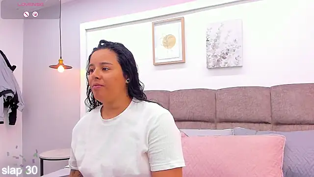 Snapshot of Dilan_y_Mia chatting on 03.09.25 Dilan y Mia online show from 03.09.25