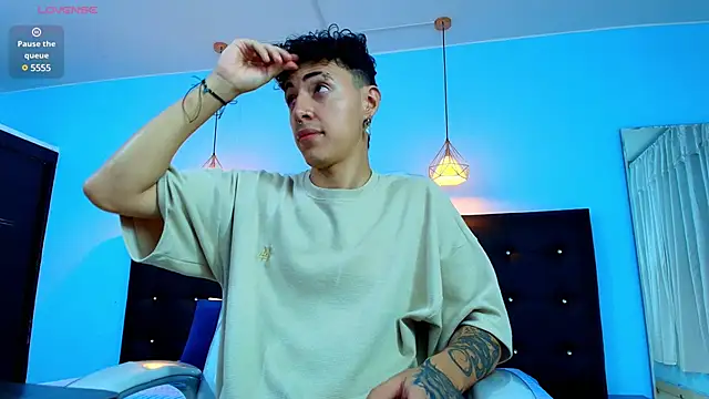 Lobo 17  online show from 02.15.25