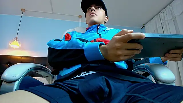 Lobo 17  online show from 03.14.25