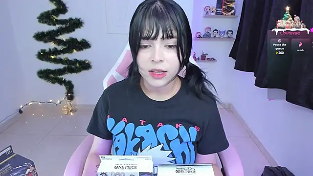 misshoneyxxx online show from 12.22.24