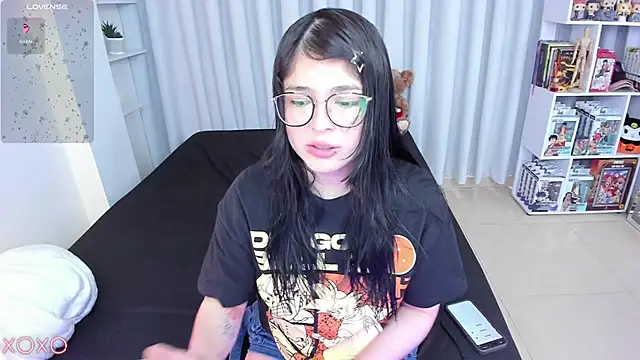 Snapshot of misshoneyxxx chatting on 02.03.26 misshoneyxxx online show from 02.03.26