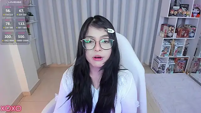 misshoneyxxx online show from 04.15.26