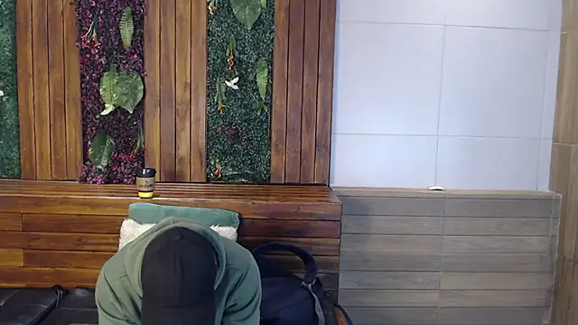 Snapshot of Andy_Joy_ chatting on 09.12.25 Andy Joy  online show from 09.12.25