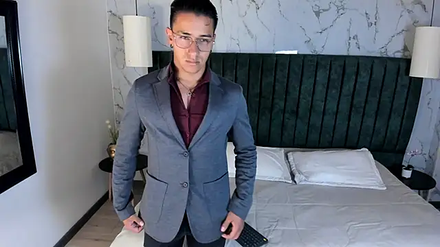 Snapshot of Andy_Joy_ chatting on 09.26.25 Andy Joy  online show from 09.26.25