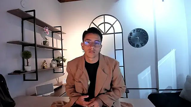 Snapshot of Andy_Joy_ chatting on 09.28.25 Andy Joy  online show from 09.28.25