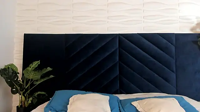 Snapshot of Andy_Joy_ chatting on 10.18.25 Andy Joy  online show from 10.18.25