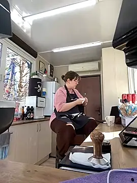 cinnabon  online show from 01.30.25