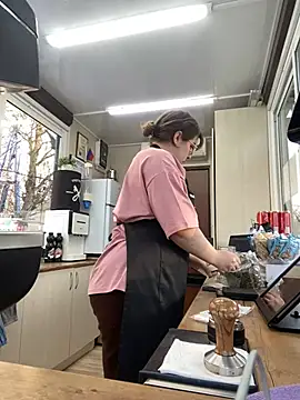 cinnabon  online show from 01.30.25