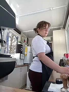 cinnabon  online show from 03.01.25