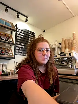 cinnabon  online show from 09.25.25