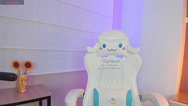 Amber villalobos  online show from 03.14.25