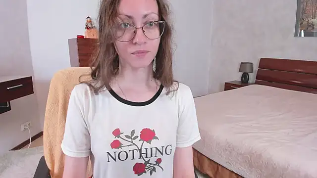 Snapshot of Pantyhose_Mila chatting on 06.16.26 Pantyhose Mila online show from 06.16.26