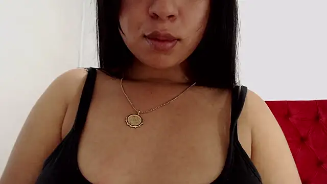Snapshot of CarolineBrunx chatting on 01.21.25 CarolineBrunx online show from 01.21.25