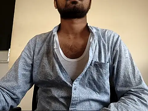 Snapshot of Ishan003 chatting on 05.10.26 Ishan003 online show from 05.10.26