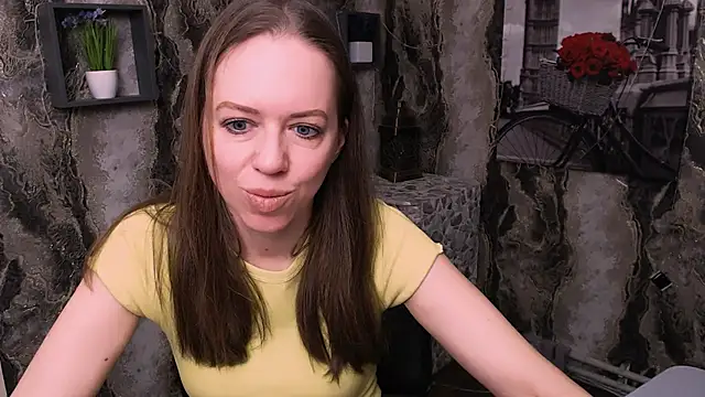 GloriaSi  online show from 03.23.25