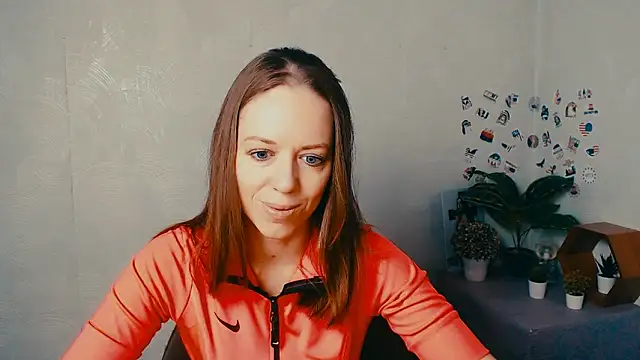 GloriaSi  online show from 11.13.25