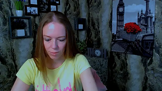 Snapshot of GloriaSi_ chatting on 05.28.26 GloriaSi online show from 05.28.26