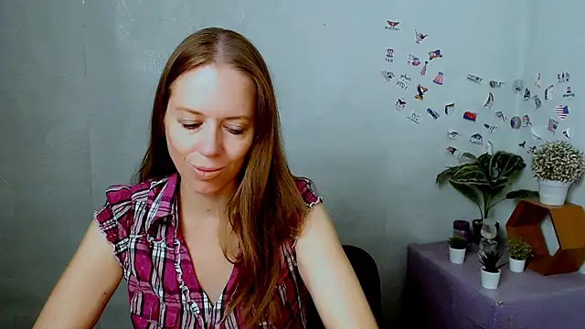 Snapshot of GloriaSi_ chatting on 07.05.26 GloriaSi online show from 07.05.26