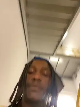 Snapshot of sneakylink13__ chatting on 10.31.25 sneakylink13 online show from 10.31.25