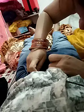 Snapshot of Bhabhi_desi12 chatting on 02.26.25 Bhabhi desi12 online show from 02.26.25