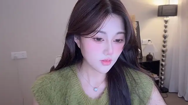 Strawberrybabyy1 online show from 11.01.25