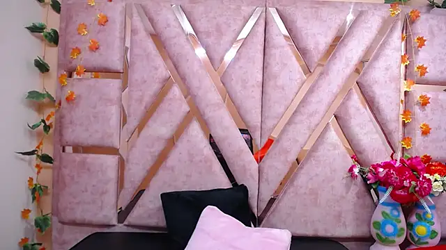 Snapshot of CataleyaLars20 chatting on 03.17.26 CataleyaLars20 online show from 03.17.26