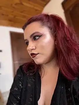 Niki Monroe online show from 12.25.24