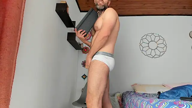 Antoniohot2024 online show from 01.22.25