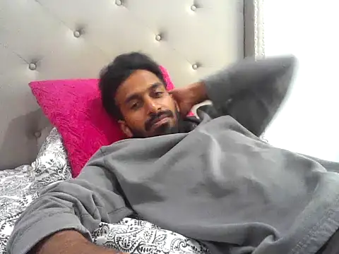 skinny  boy   online show from 09.26.25