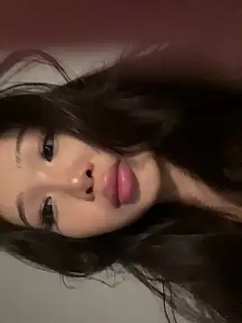 Mia Meow  online show from 02.20.25