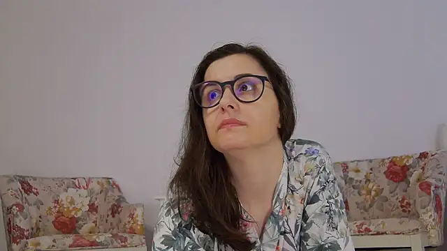 SophieeRain online show from 10.11.25