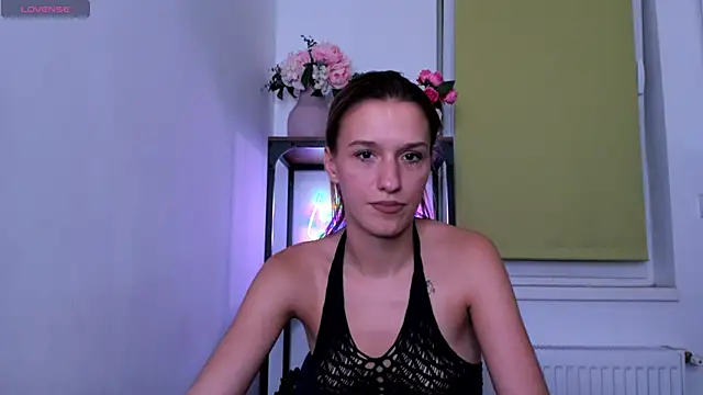 LaraStone69 online show from 09.17.25