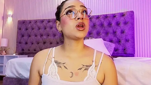 EMILYY FOXY online show from 03.05.26