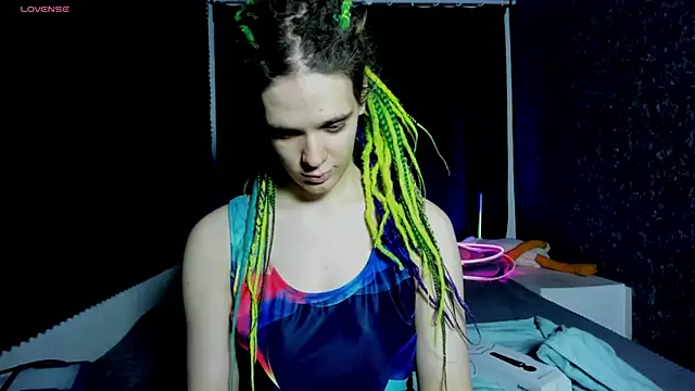 KIKI Krash online show from 01.13.26