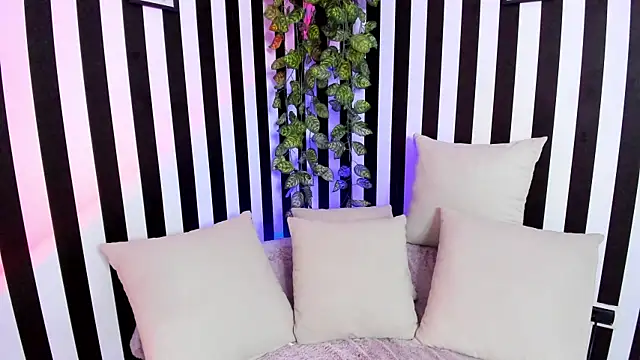 liz goth online show from 04.06.26