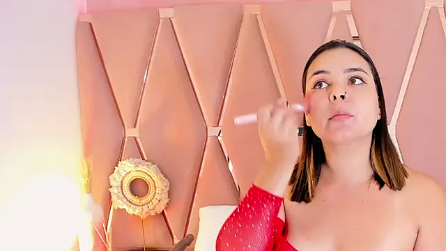 madyjames online show from 01.07.26