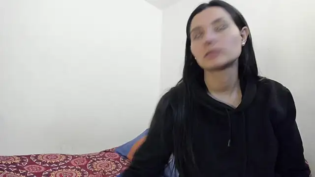 Nathaly love96 online show from 01.28.25