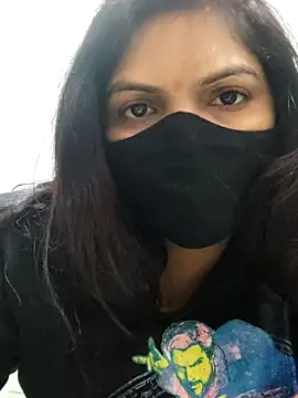 illay love online show from 11.29.25