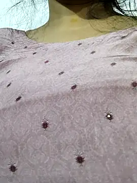 illay love online show from 03.31.26