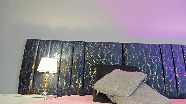 Sophia Lemos online show from 01.09.26