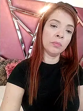 Adel Nesbiit online show from 02.25.25