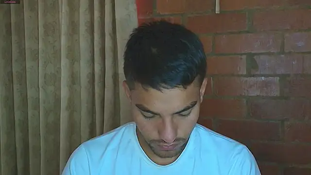 Leandro valenzuela online show from 02.05.25