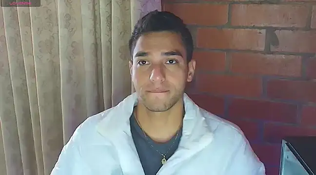 Leandro valenzuela online show from 02.19.25