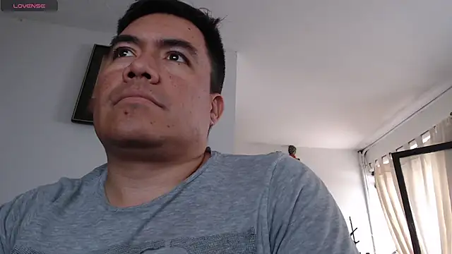 Jhonatan Morales S online show from 02.02.26