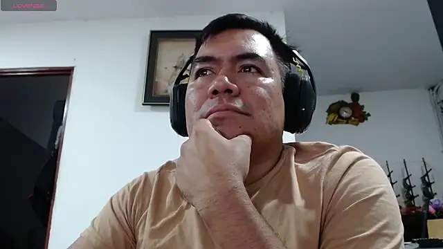 Jhonatan Morales S online show from 03.05.26