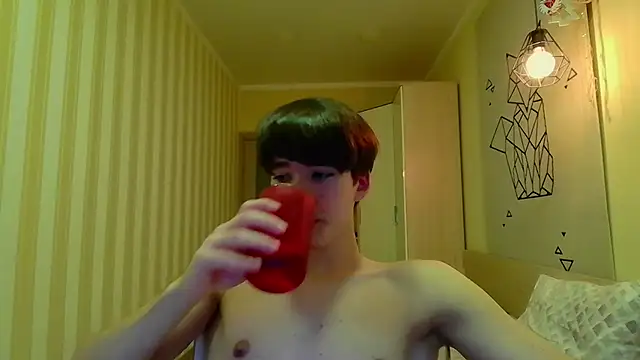 Snapshot of gayGamogey chatting on 12.05.24 gayGamogey online show from 12.05.24