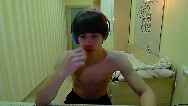 Snapshot of gayGamogey chatting on 12.02.25 gayGamogey online show from 12.02.25