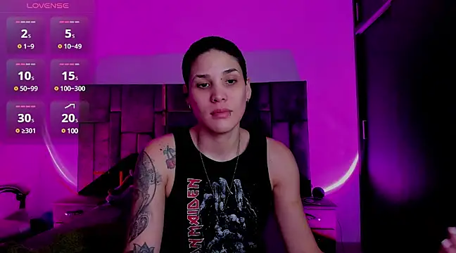 Snapshot of Charlee_pink chatting on 02.19.25 Charlee pink online show from 02.19.25