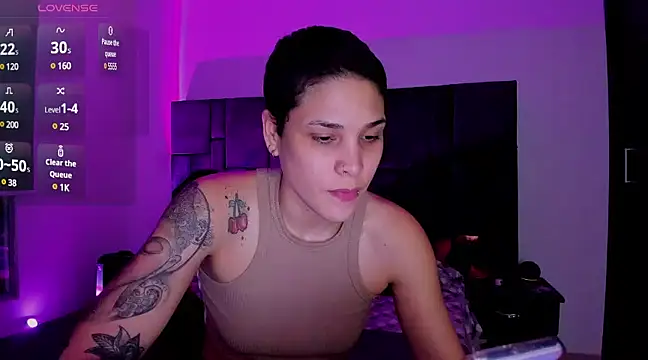 Snapshot of Charlee_pink chatting on 02.28.25 Charlee pink online show from 02.28.25