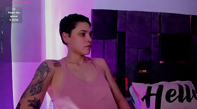 Snapshot of Charlee_pink chatting on 03.19.25 Charlee pink online show from 03.19.25